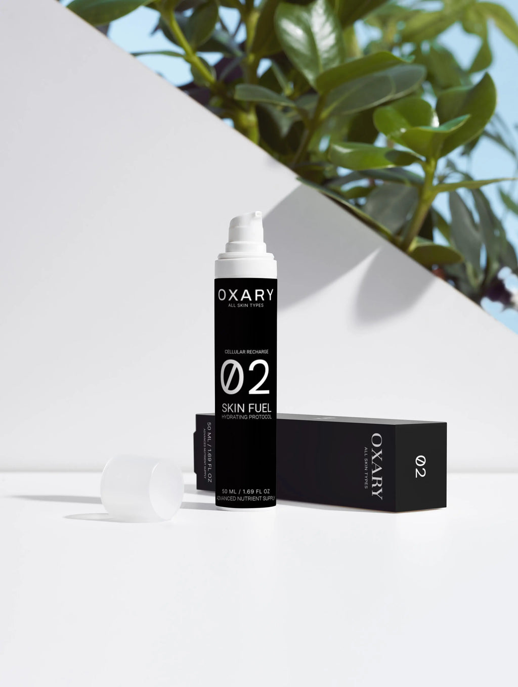 Hydratant Visage Homme SKIN FUEL en environnement urbain moderne